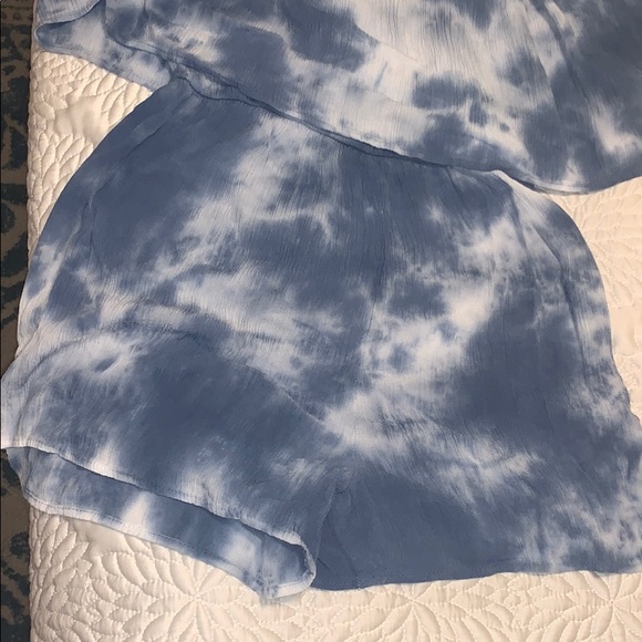 SALE tie dye off the shoulder romper - Picture 5 of 11